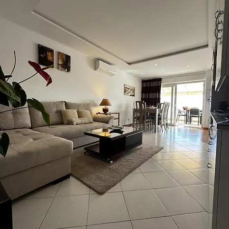 公寓 Prestige Flat By Holidays 阿尔布费拉