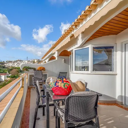 Prestige Flat Sea View By Holidays Apartament